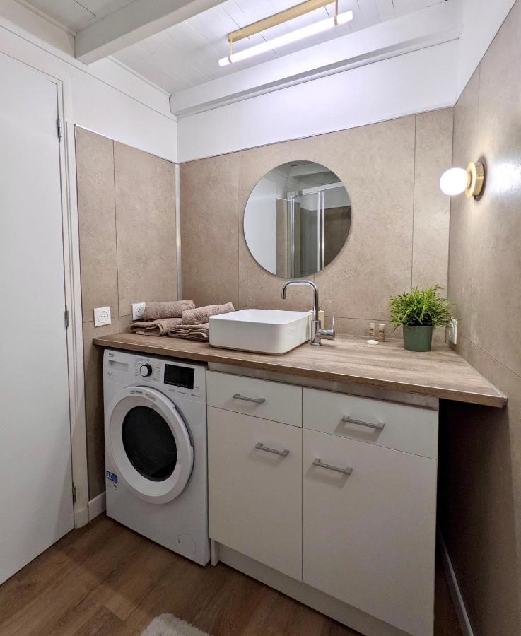Joli Appartement De Charme Renove En Centre Ville Aubenas Dış mekan fotoğraf