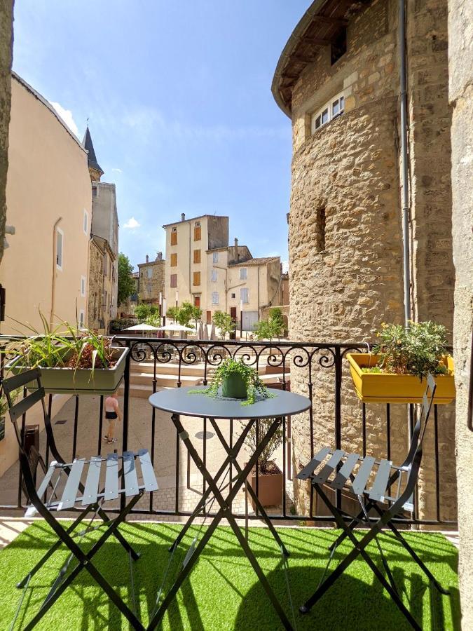 Joli Appartement De Charme Renove En Centre Ville Aubenas Dış mekan fotoğraf